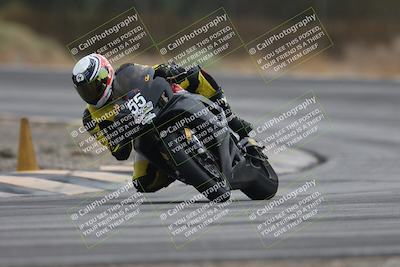 media/Sep-21-2025-Race Pace (Sun) [[98bf33ef95]]/Verified/4-Turn 3 (920am)/